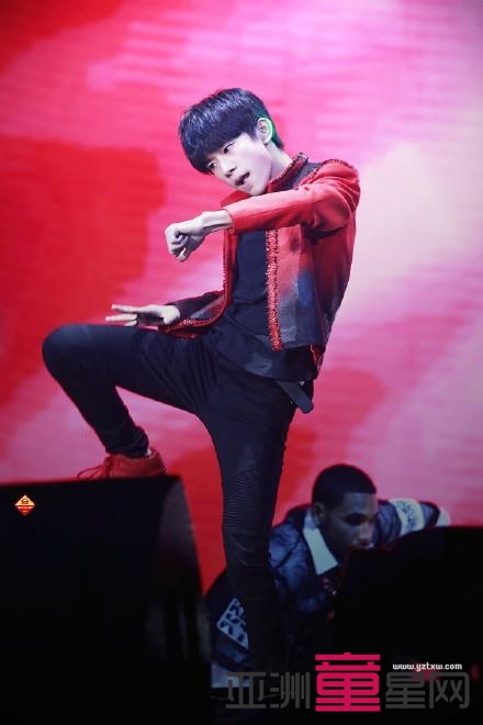 TFBOYSԴǣ ǧżعж